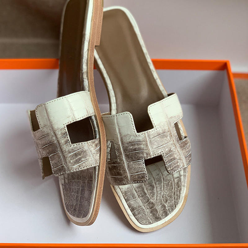 Women’s Shoes