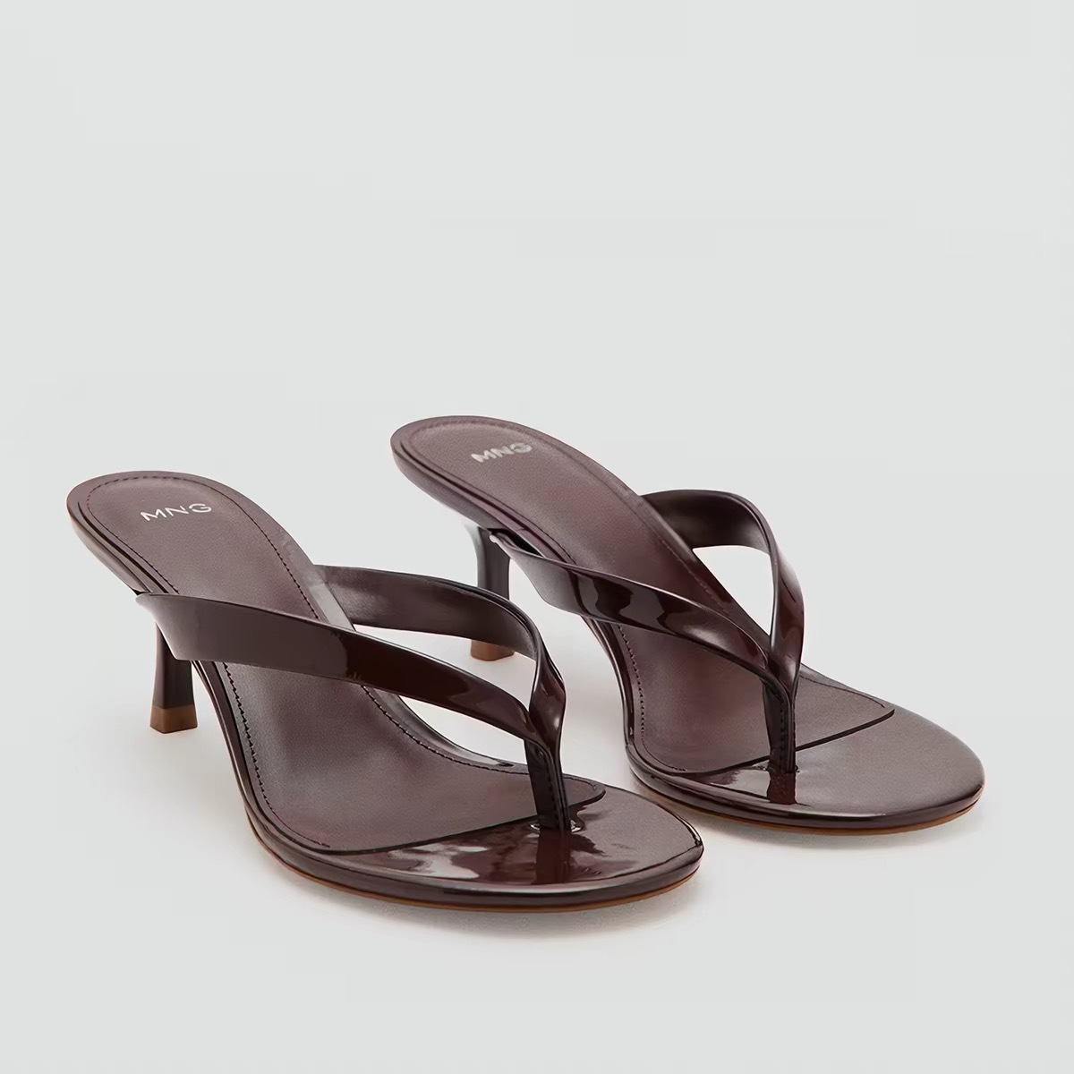 Saint Laurent Paris Cassie Patent Leather Slides